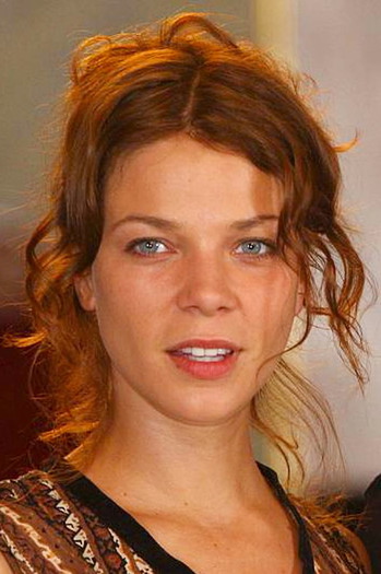 Photo of actress Jessica Schwarz