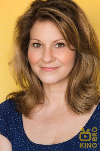 Photo of actress Lisa Cole