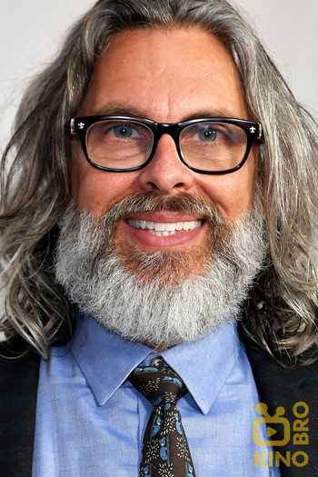 Photo of actor Michael Chabon