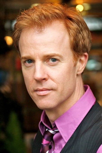 Photo of actor David Lewis