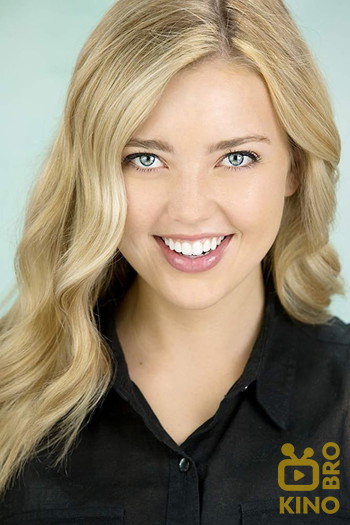 Photo of actress Paige McGarvin