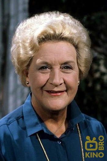 Фото акторки Mollie Sugden