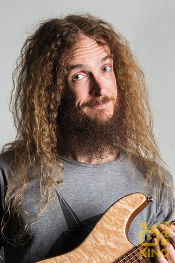 Photo of actor Guthrie Govan