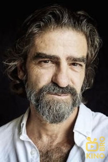 Photo of actor Gonzalo Cunill