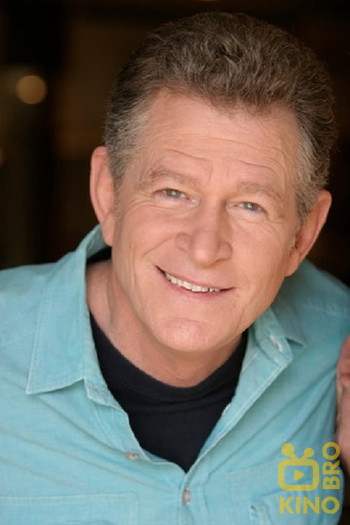 Photo of actor David McCharen