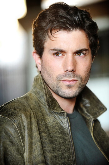 Photo of actor Micah Sloat