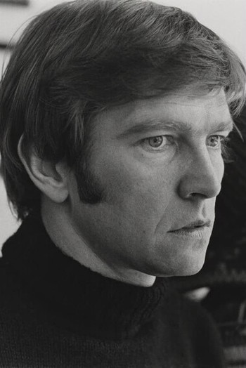 Photo of actor Tom Courtenay