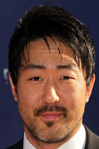 Photo of actor Kenneth Choi