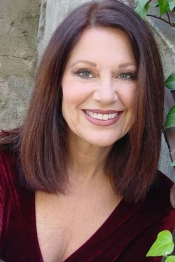 Photo of actress Brooke Tansley