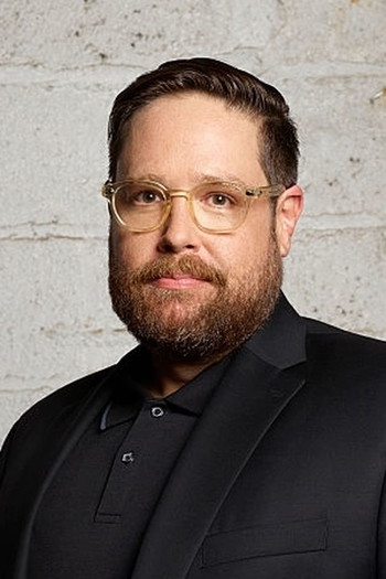 Photo of actor Zak Orth