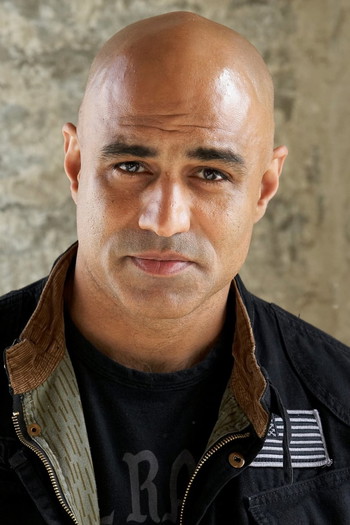 Photo of actor Faran Tahir