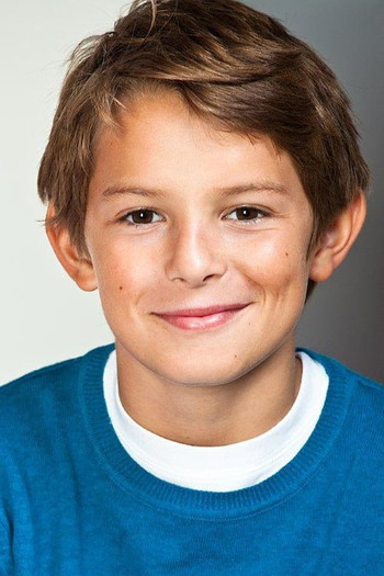 Photo of actor Finley Jacobsen