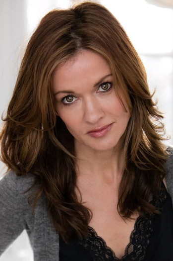 Photo of actress Catherine Taber