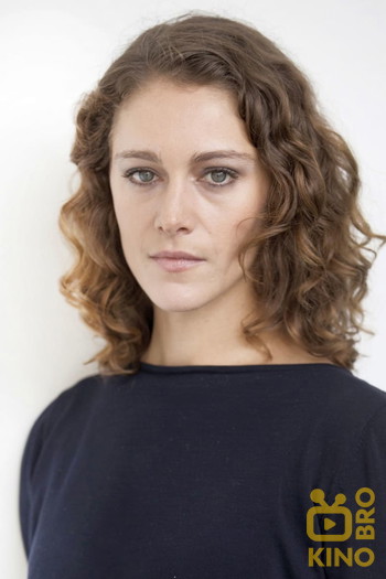 Photo of actress Ariane Labed