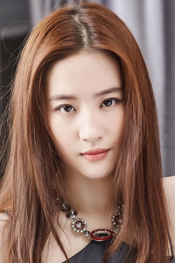 Photo of actress Liu Yifei