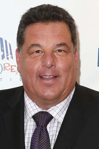 Photo of actor Steve Schirripa