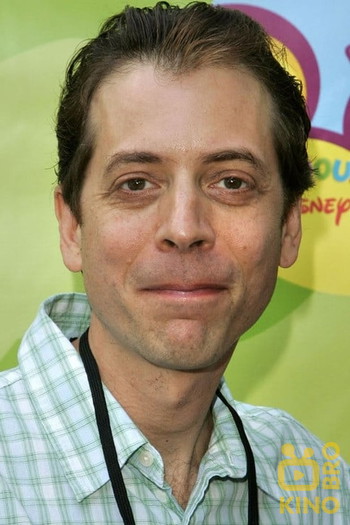 Photo of actor Fred Stoller