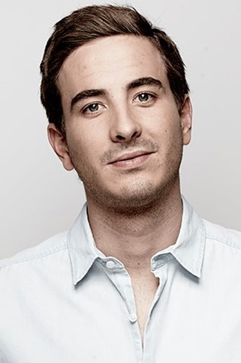 Photo of actor Ryan Corr