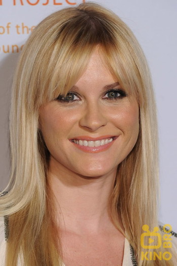 Photo of actress Bonnie Somerville