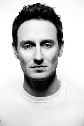 Photo of actor Josh Stewart