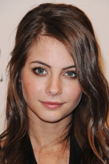 Photo of actress Willa Holland