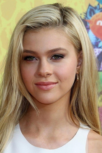 Photo of actress Nicola Peltz